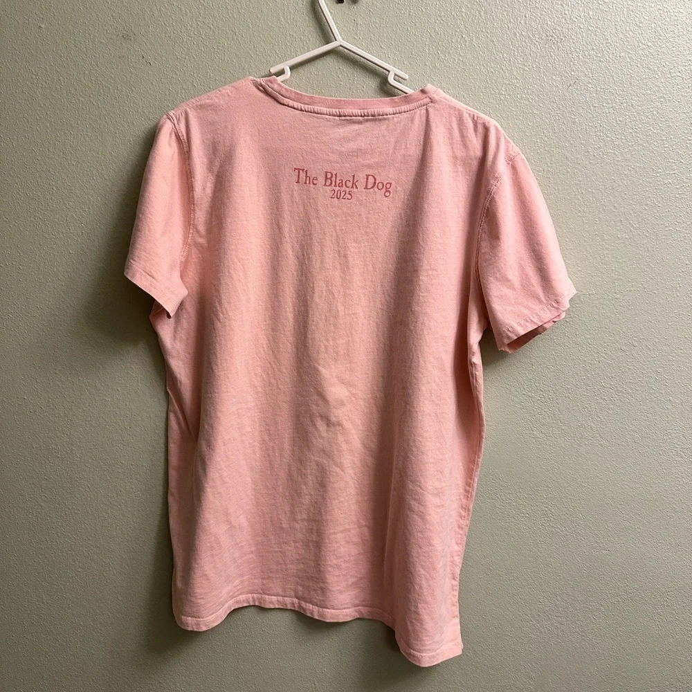 The Black Dog Women’s Classic Short Sleeve T-Shirt Size XL Pink Shell - Picture 10 of 10